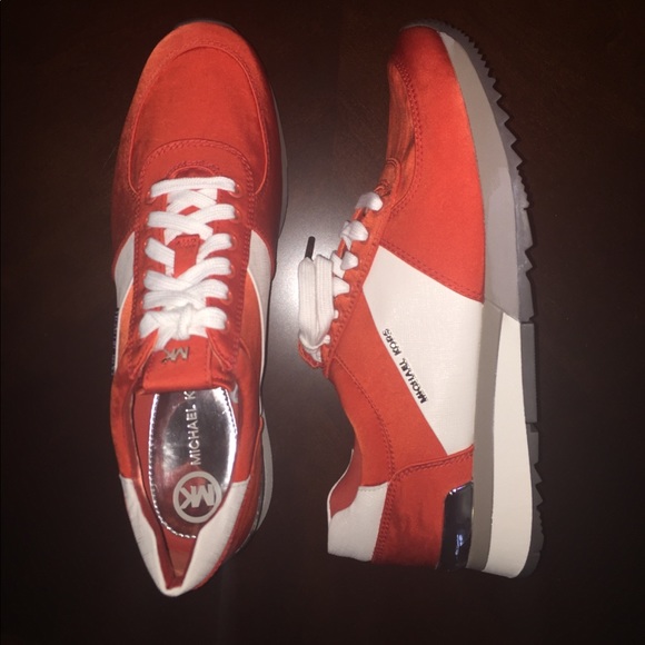 SATIN ALLIE TRAINER SNEAKERS 👟 - Picture 5 of 8